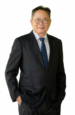 王翊周圖片